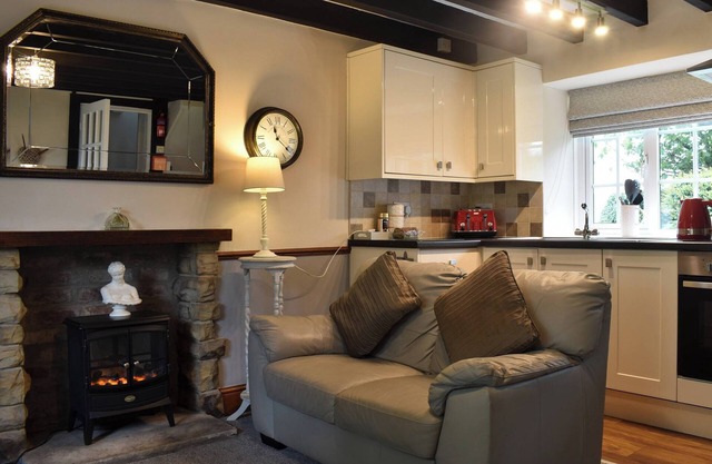 2 bedroom accommodation in Sneaton, near Whitby