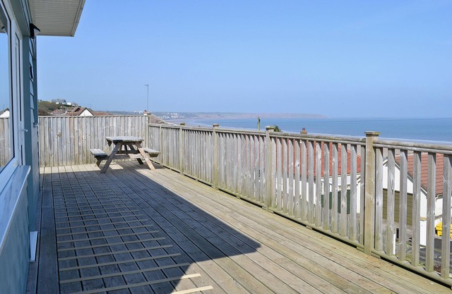 2 bedroom accommodation in Flat Cliffs, near Primrose Valley