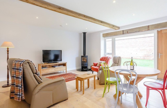 2 bedroom accommodation in Kirk Hammerton, near Knaresborough