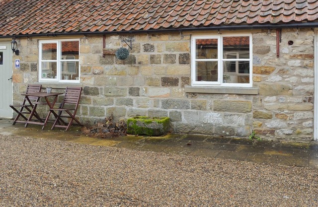 2 bedroom accommodation in Hutton-le-Hole, near Kirkbymoorside