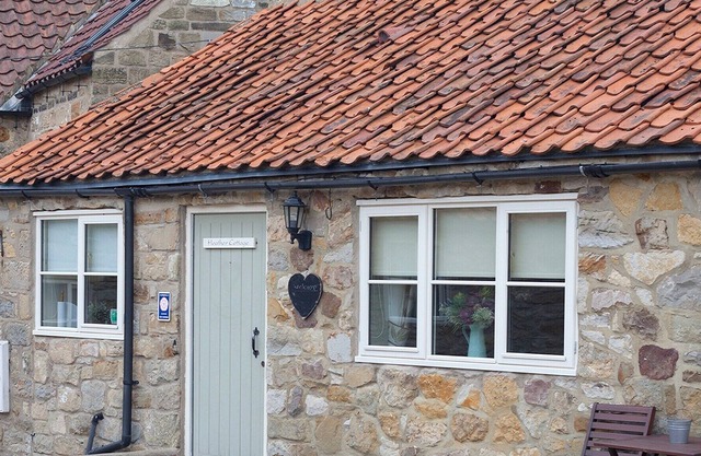 2 bedroom accommodation in Hutton-le-Hole, near Kirkbymoorside