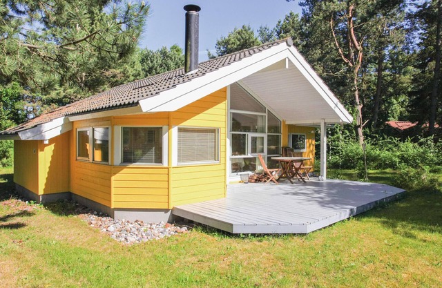 2 bedroom amazing home in Højby