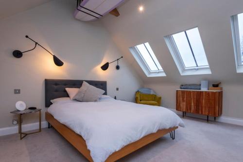 2 bedroom apartment - 200m from Richmond Park