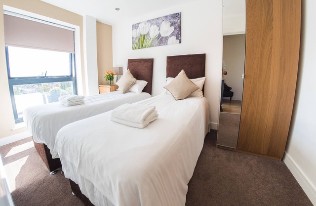 2 Bedroom Apartment at Ilford Tower Apartments