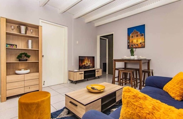 2 Bedroom Apartment - E