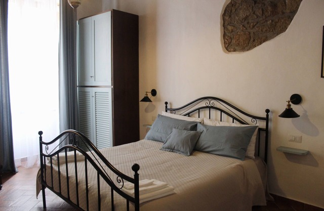 2 Bedroom Apartment in Pitigliano