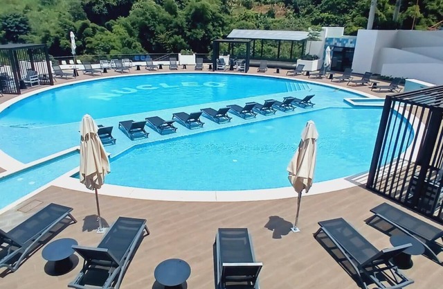 2-bedroom apartment Resort Style +50 amenities