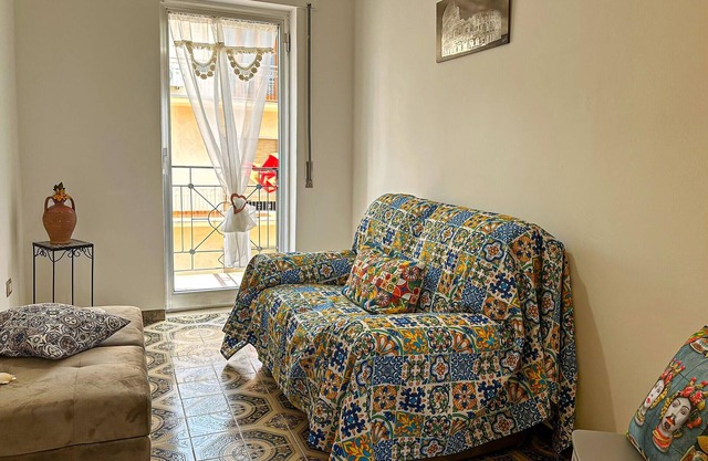 2 bedroom beautiful home in Torrenova