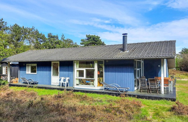 2 bedroom beautiful home in Anholt