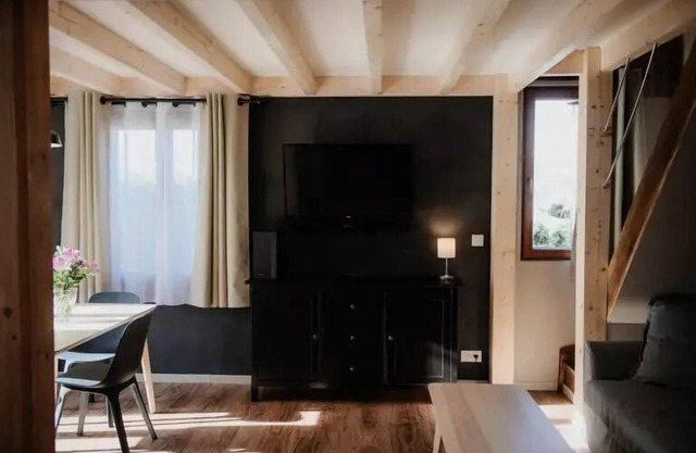 2 Bedroom Chalet 4/6 People with Nordic Bath