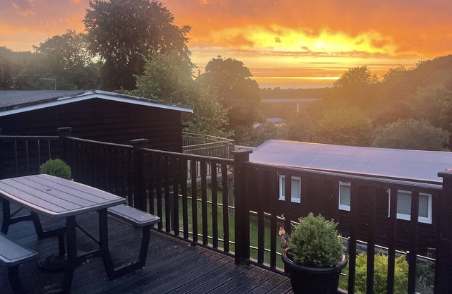2 bedroom Chalet on a beautiful site. Close to Caernarfon.