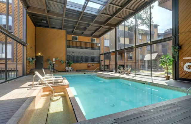 2 Bedroom Condo. What a Location – in the City near the Mtn. Trails!