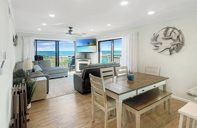 2-bedroom condo with wraparound Ocean Views, Arcade, Steps to Boardwalk