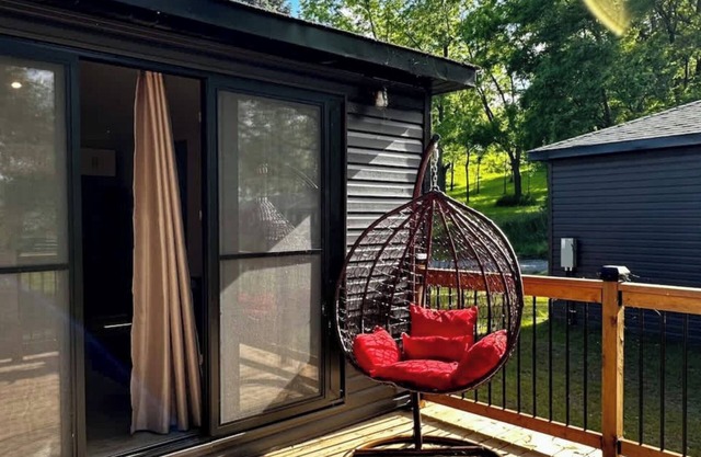 2 Bedroom Cottage #7: Willow Bay