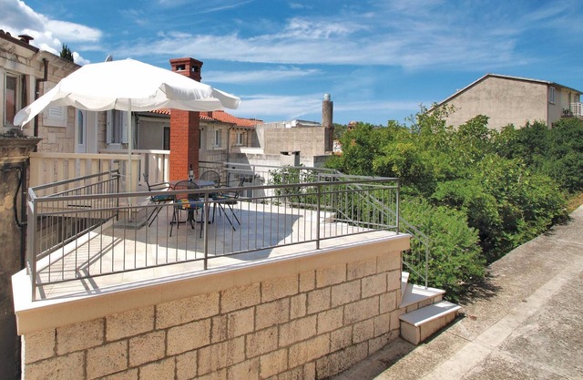 2 bedroom cozy apartment in Racisce
