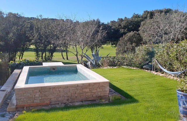 2 bedroom cozy home in NIMES