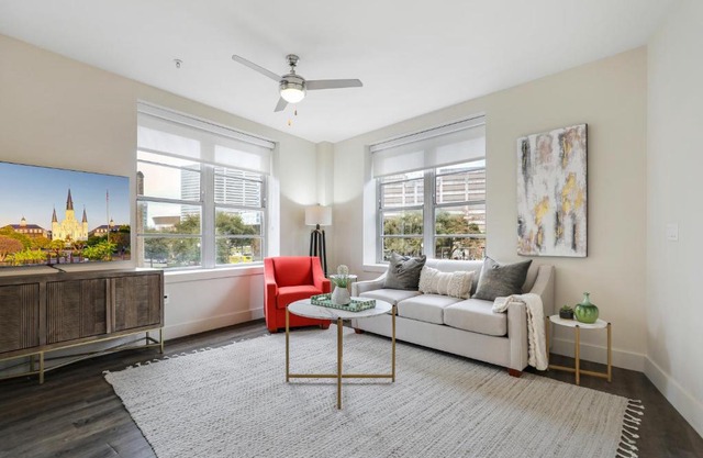 2 Bedroom Elegant condos in Downtown New Orleans