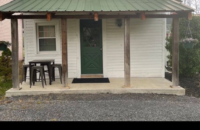 2 Bedroom getaway featuring Schoharie’s beauty