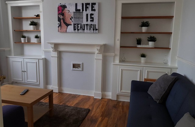 2 Bedroom Gorgeous Apartment