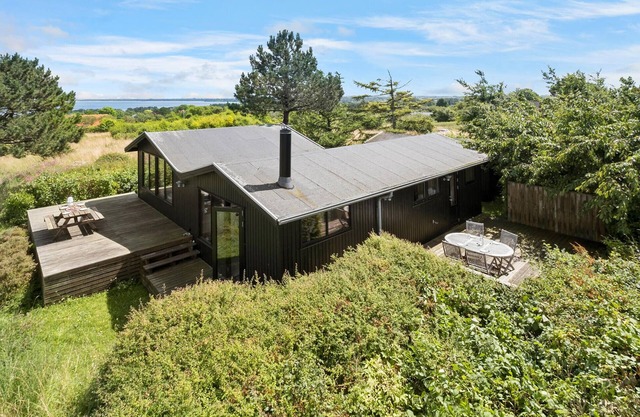 2 bedroom gorgeous home in Nykøbing Sj