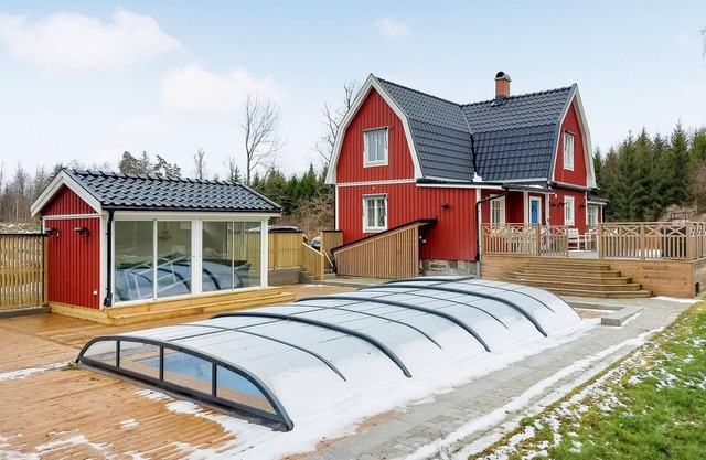 2 bedroom gorgeous home in Lönsboda