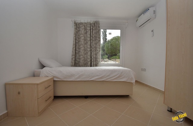 2 bedroom holiday apartment with pool