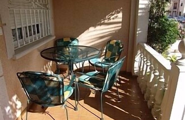 , 2 bedroom house,nice gardens, 2 pools.