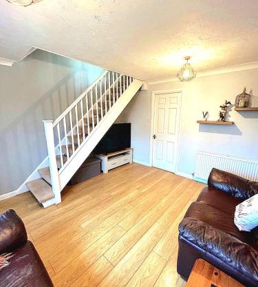 2 Bedroom House off A12 Colchester