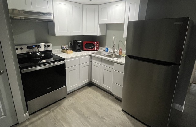 2 bedroom Loft Condo
