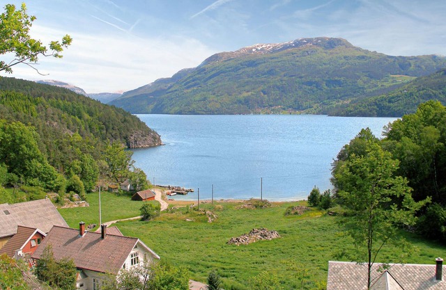 2 bedroom lovely home in Vanvik