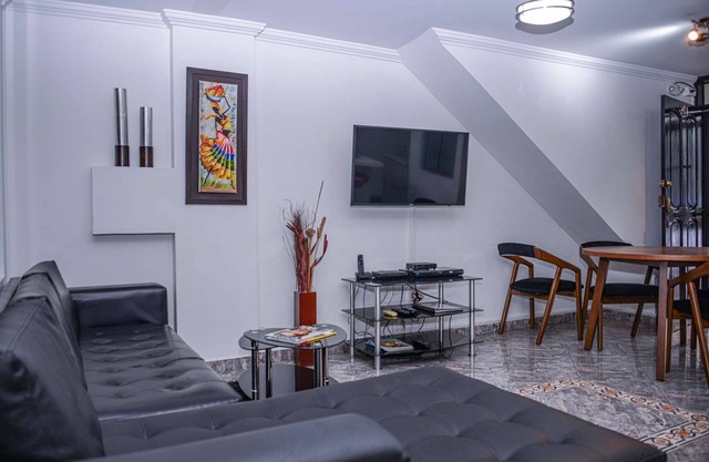 2 Bedroom Middle Of Lleras Hot Tub