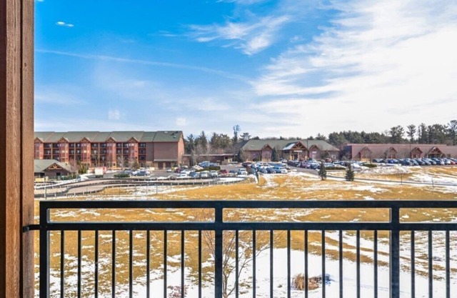 2 Bedroom Presidential Suite in the heart of the Wisconsin Dells!