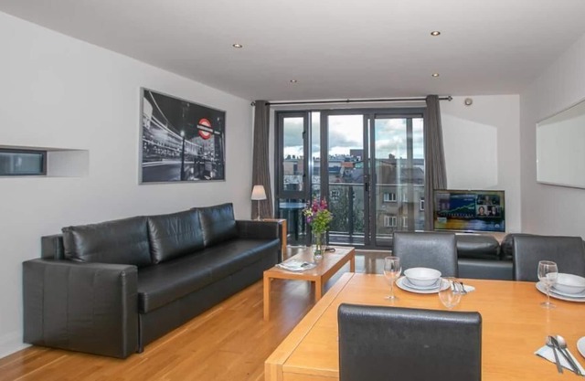 2 Bedroom spacious apartments in the heart of the Dublin city centre