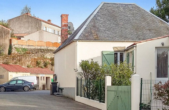 2 bedroom stunning home in Apremont