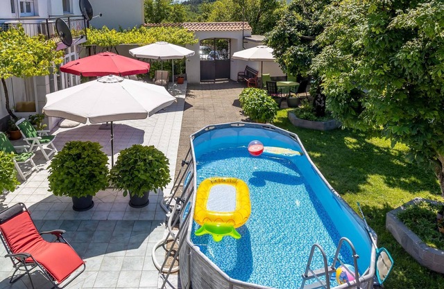 2 bedroom stunning home in Drivenik