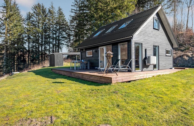 2 bedroom stunning home in Bryrup