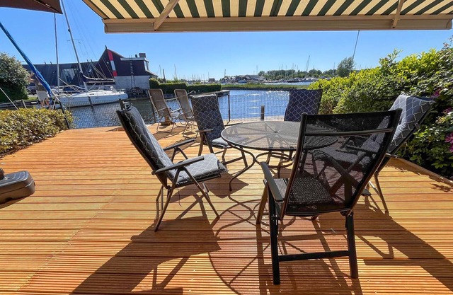 2 bedroom stunning home in Lemmer