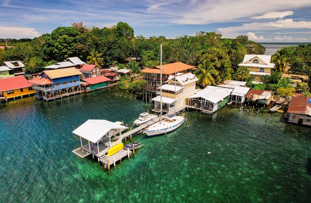 2 bedrooms Apartment over the Caribbean Waters with incredible panoramic view !