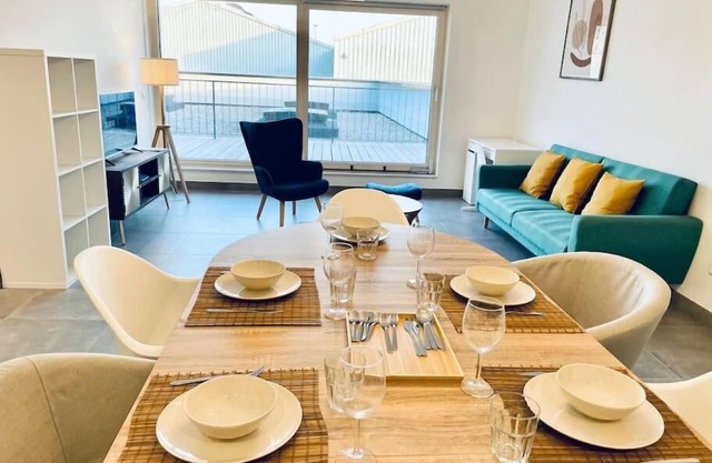 2 bedrooms in center - Terrace&Parking