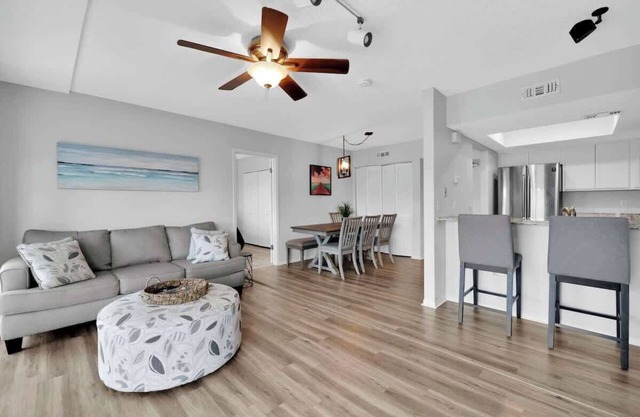 2 Blocks to Beach: AfterDune Delight Coastal Oasis