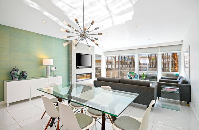 2 BR/2 Bath Downtown Palm Springs Mid-Century Condo. Pool, Hot Tub. Villa Alejo