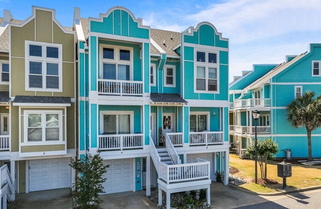 2 BR Condo with shared pool and central air