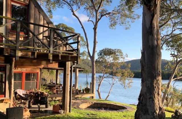 2 Cottages - Waterfront, Private Pontoon, Pool, Games Room