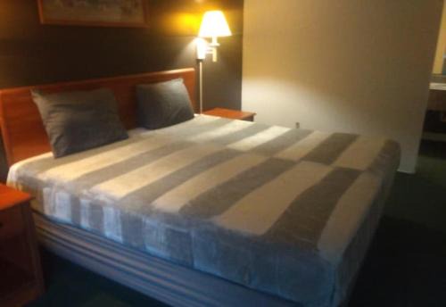 2 Double Beds Hotel Studio 134