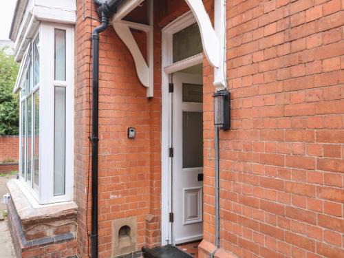 2 Evington Road