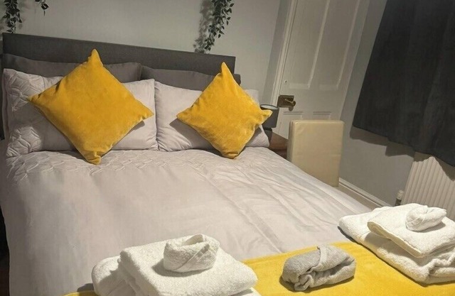 2 Guests - Free Parking - 6min to Derbion Centre