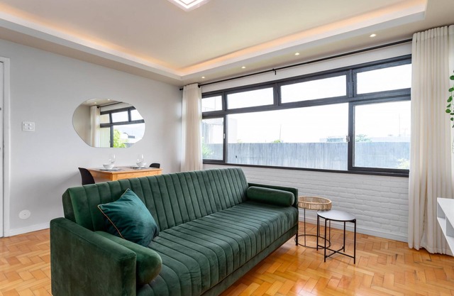 2 km from Praia da Alvorada, near Barra Shopping | AM203