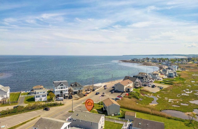 2-Min Walk to Beach | Large Deck w/Outdoor Sofas