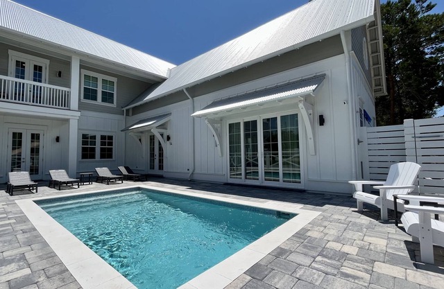 2 Palms Beach House 🏖LUXURY Blue Mtn🏖Priv Pool🏖Bikes🏖Sleeps 12🏖Bonfires thru 8/12