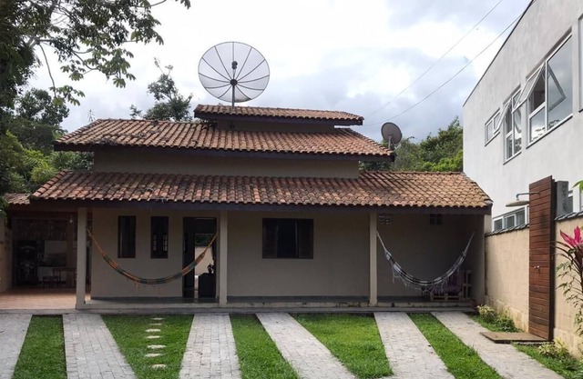 2 POOLS, BARBECUE, WI-FI, VACANCY CARS 06, 300 MT FROM THE BEACH GUARATUBA